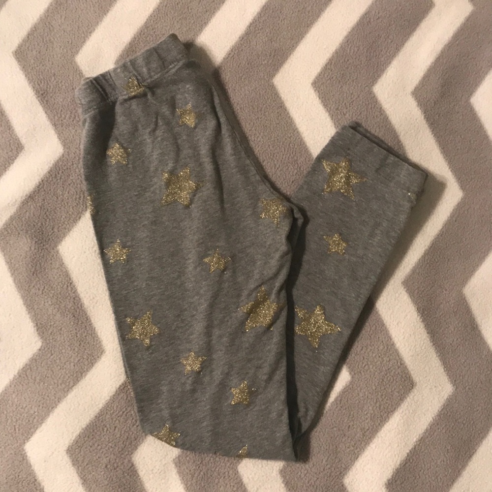 Grey leggings with glitter stars
